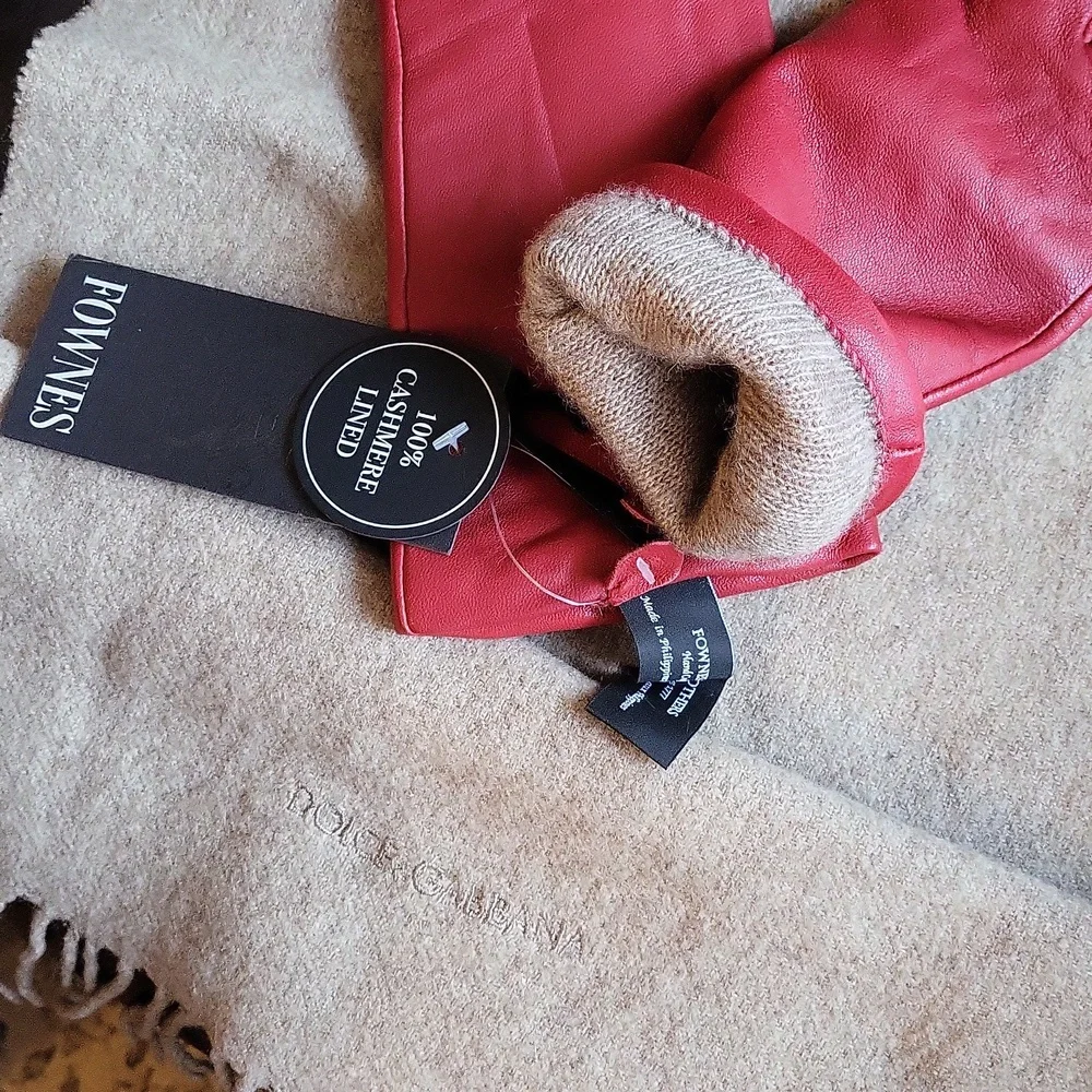 Nwt Fownes brothers leather gloves,cashmere lined, cherry,6.5